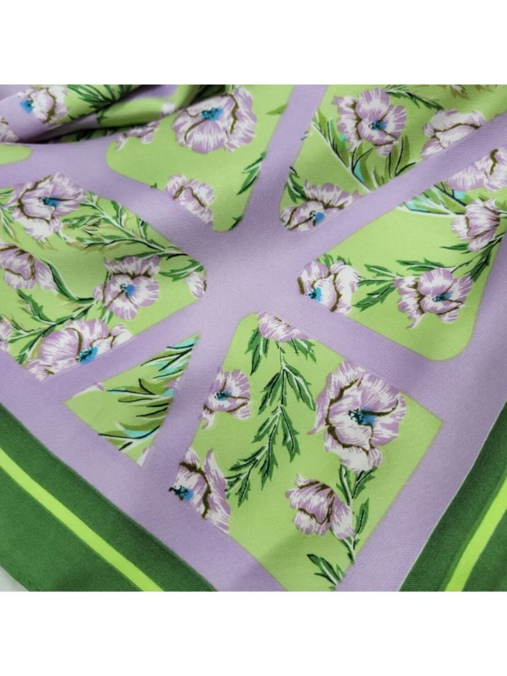 ✨Womens Green Purple Floral Geometric Square Scarf Silky Blend Foulard luxurious